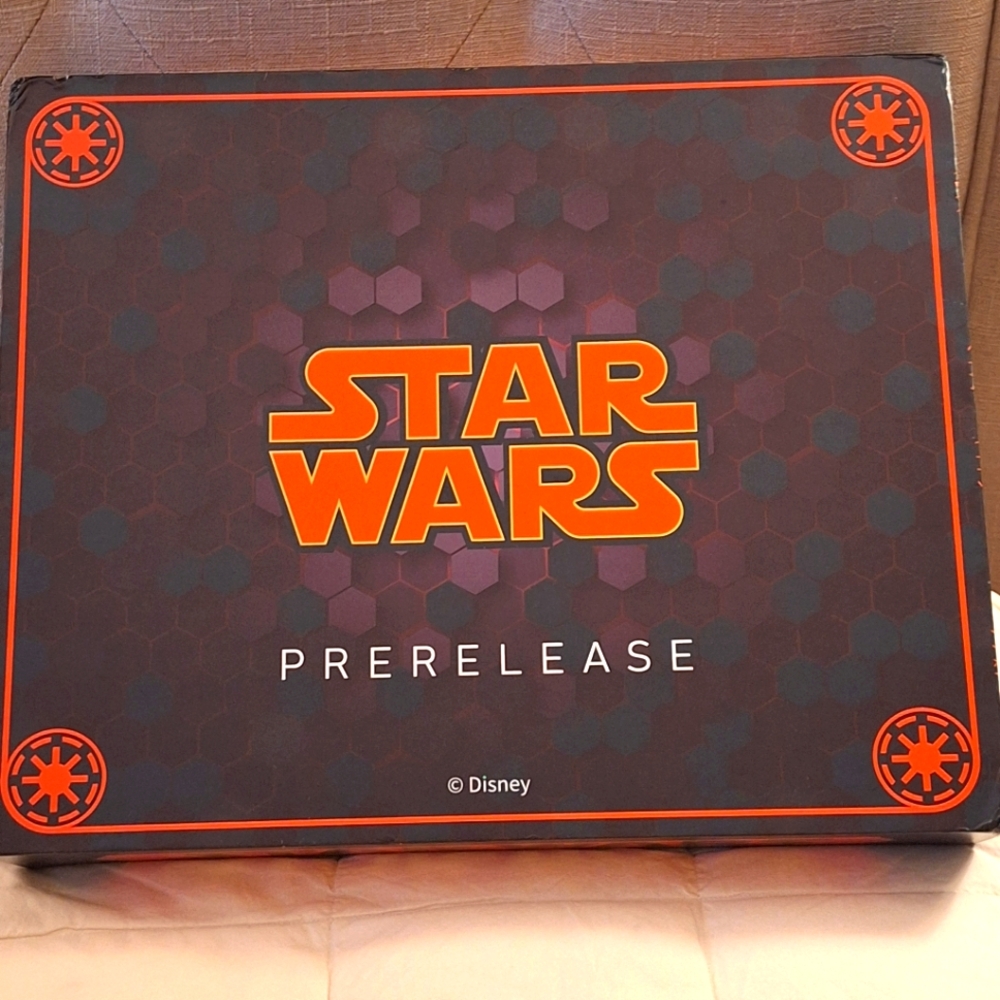 2023 star wars prerelease binder with cards